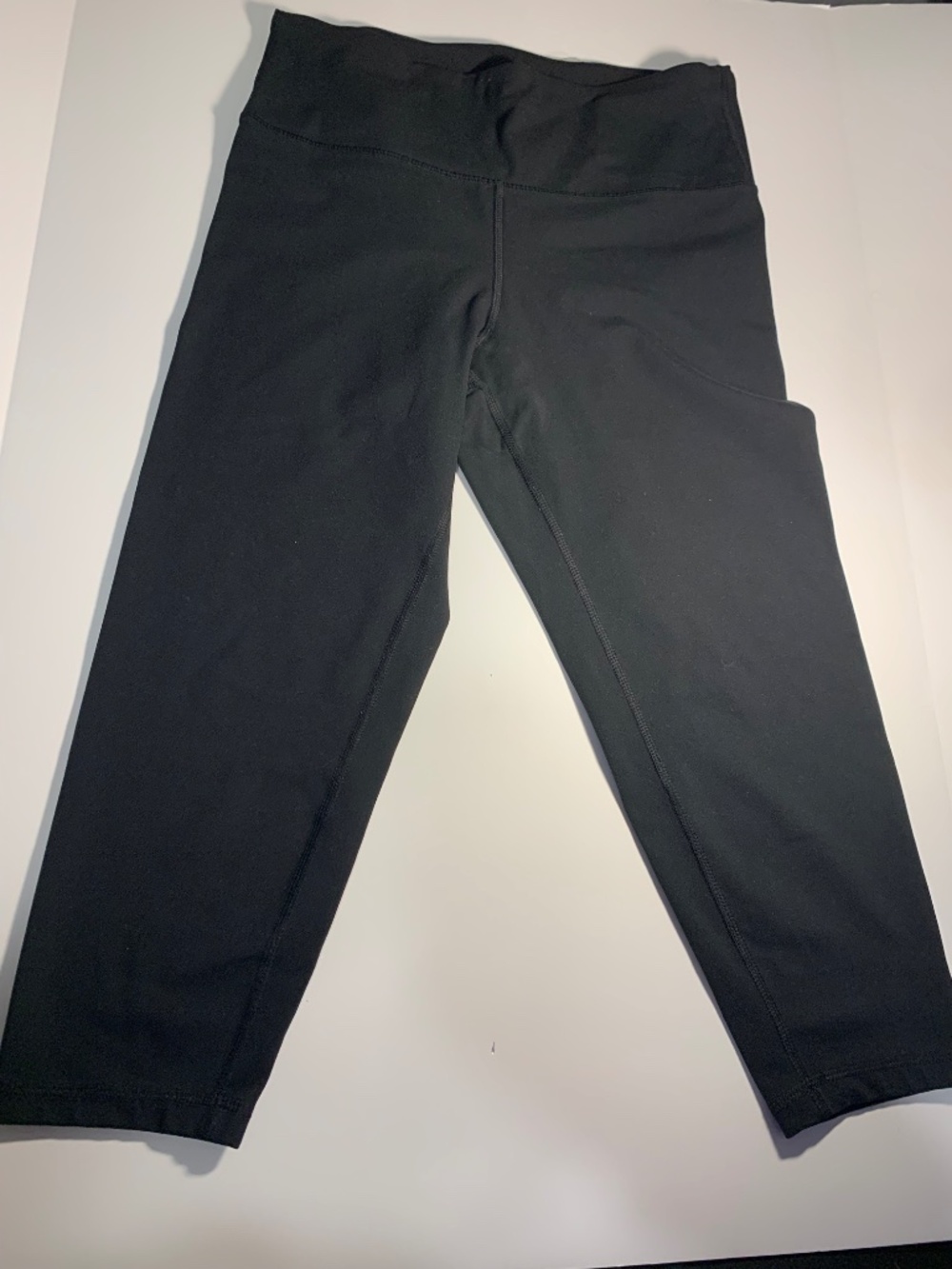 Black workout capri XL (brand-Marika)